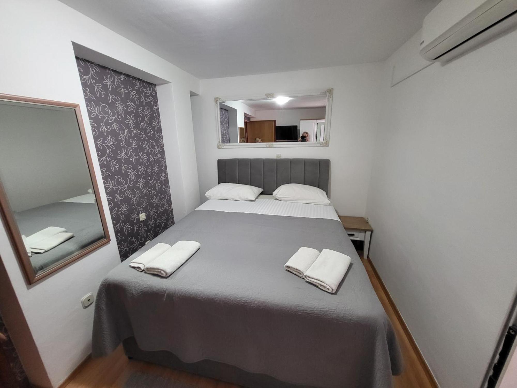 Guest Accomodation Zura Skradin Eksteriør bilde