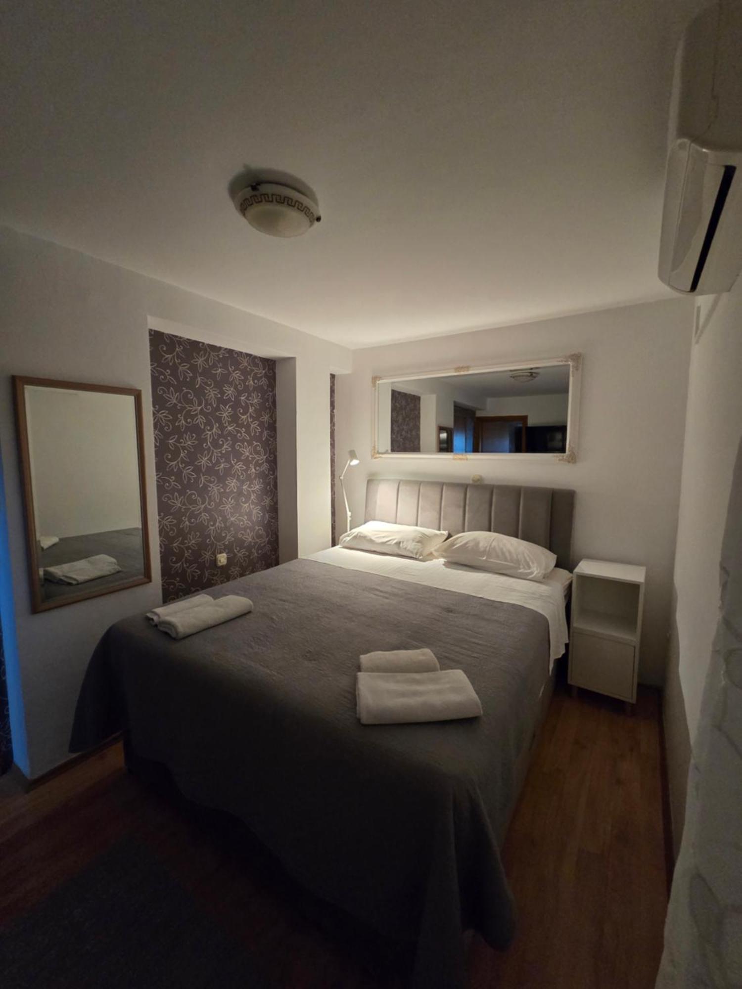 Guest Accomodation Zura Skradin Eksteriør bilde