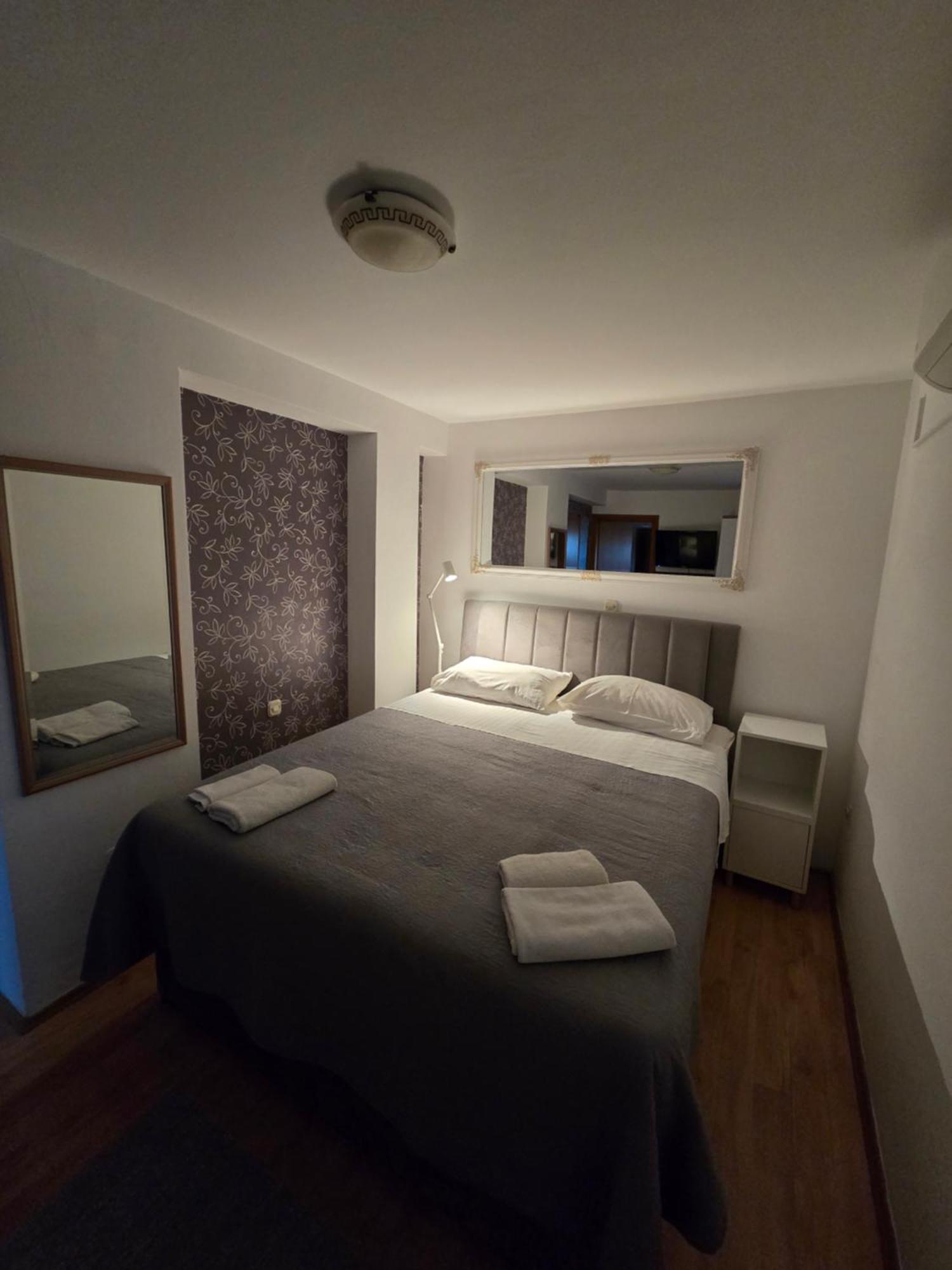 Guest Accomodation Zura Skradin Eksteriør bilde
